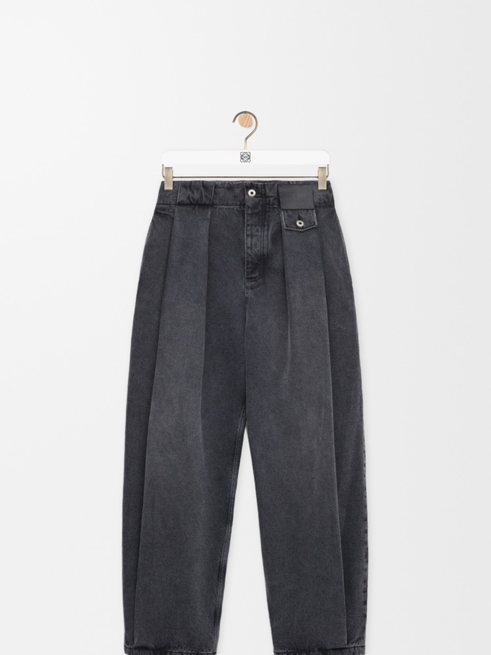 Loewe Relaxed Pleated Jeans in Washed Black